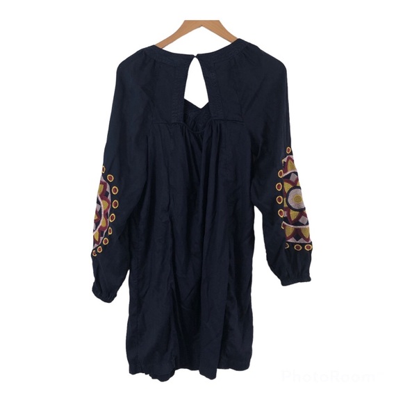 Crown & Ivy Embellished Balloon Sleeve Dress Navy Size M - Picture 3 of 9